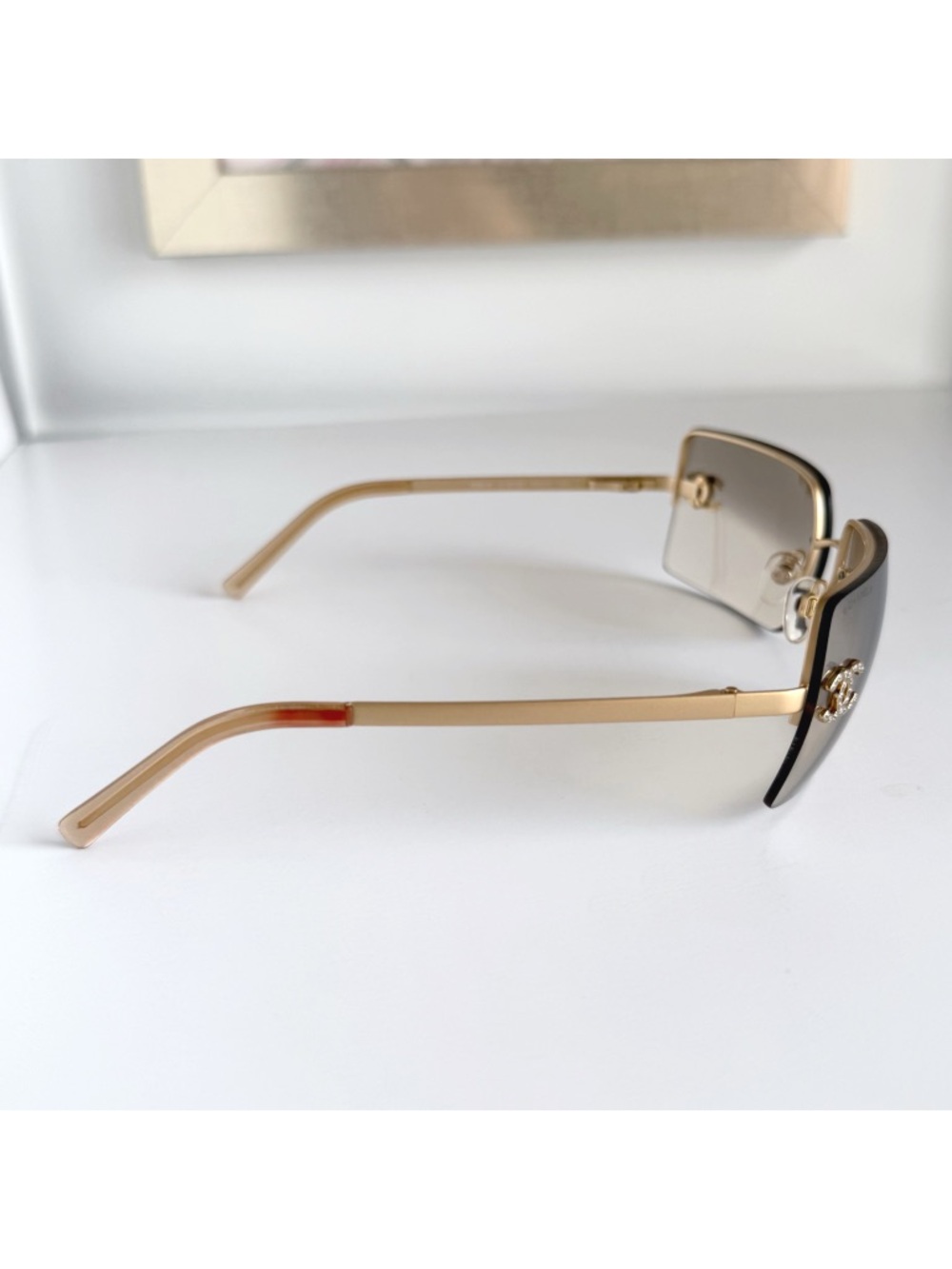 CHANEL Classic Vintage Y2K Crystal CC Logo 4092 Sunglasses - Picture 7 of 11